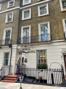 バルモラルハウスホテル